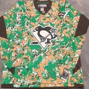 reebok pittburgh penguins crosby camo jersey size 56
